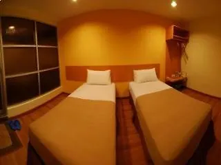 **  906 Hotel Batu Berendam Malacca Malasia
